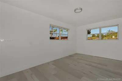 Highland Lakes Aventura